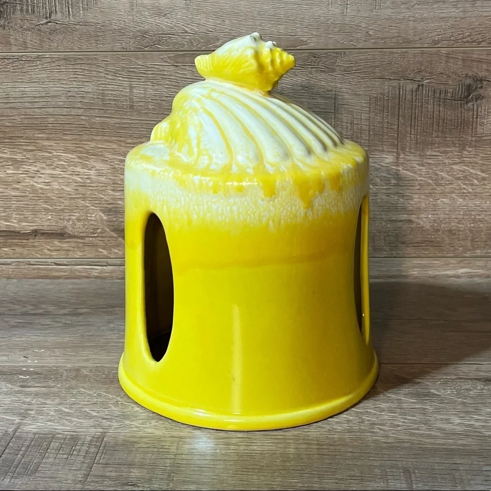 Vtg Yellow Toilet Paper‎ Holder Bathroom Decor CeramCo  Beach and Coastal Decor